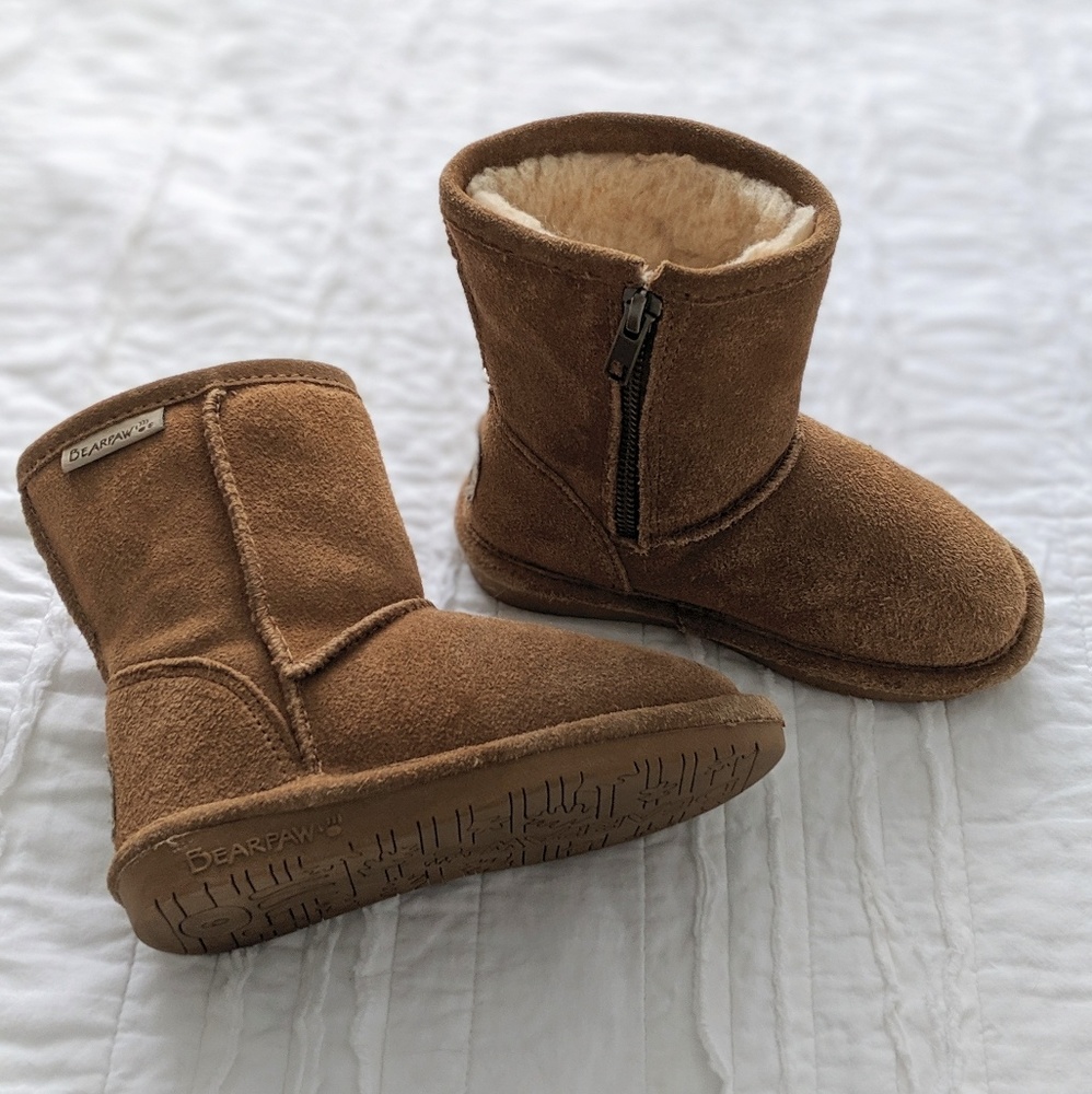Toddler Girls Bearpaw boots